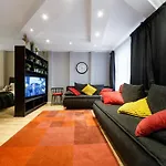 Daugavaluxapartments Free Parking
